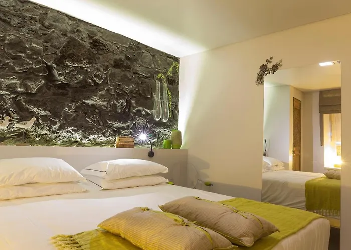 Graviana - Pedra Lima Charming House Lagoa (Azores)