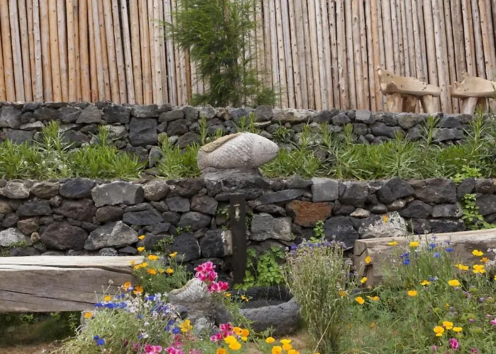 Graviana - Pedra Lima Charming House Lagoa (Azores)